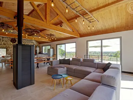 Maison de charme rénovée avec piscine chauffée - Photo 16