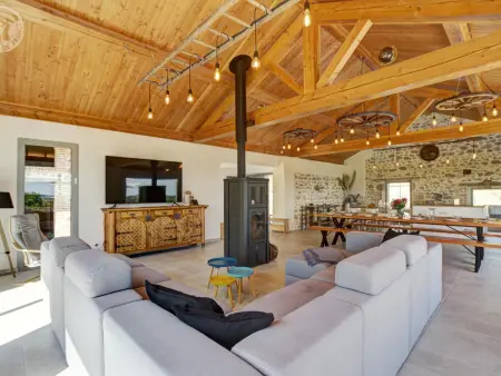 Maison de charme rénovée avec piscine chauffée - Photo 19