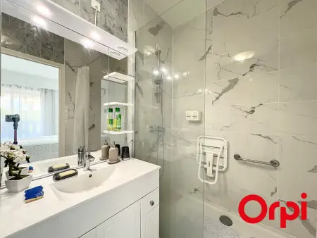 Appartement Central proche Plages avec Piscine, Sauna, Parking et Climatisation - Photo 9