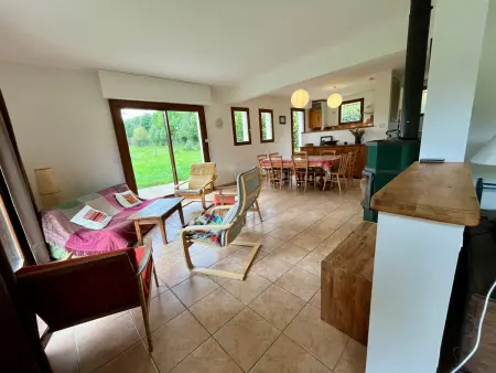 Spacieuse maison 8 personnes, 4 chambres, vue montagnes - Photo 2