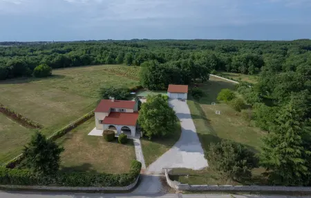Villa Branko Istria, Maison 8 personnes à Svetvincenat - Photo 20