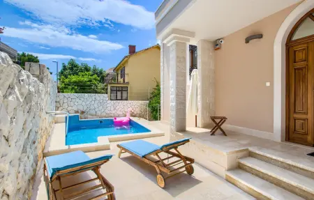 Villa Mustra, Maison 10 personnes à Okrug Donji - Photo 10