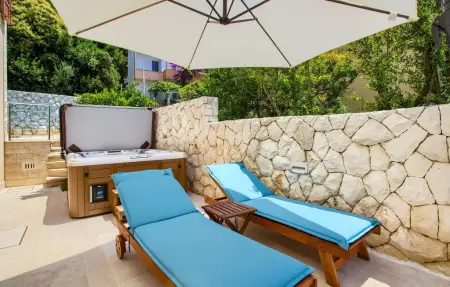 Villa Mustra, Maison 10 personnes à Okrug Donji - Photo 16