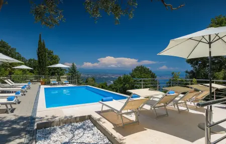 Villa Travia, Maison 19 personnes à Opatija - Photo 6