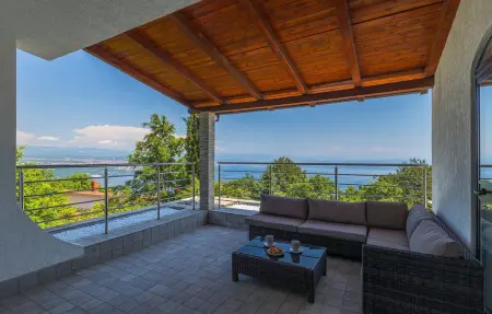 Villa Travia, Maison 19 personnes à Opatija - Photo 8
