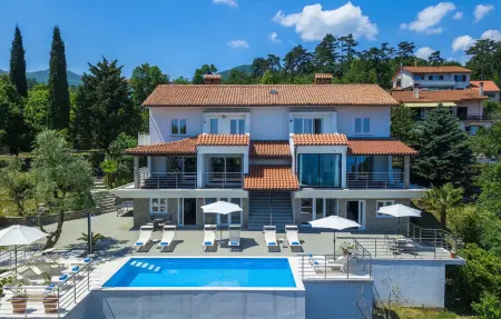 Villa Travia, Maison 19 personnes à Opatija - Photo 9