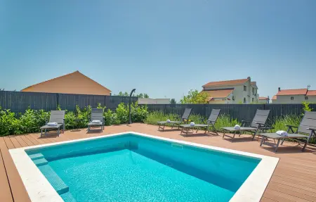 Villa Tuta, Maison 8 personnes à Zadar - Photo 2