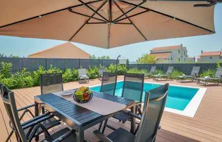Villa Tuta, Maison 8 personnes à Zadar - Photo 3