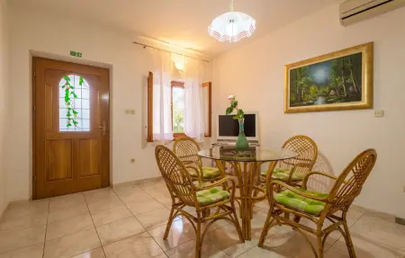 Villa Paula, Maison 17 personnes à Okrug Gornji - Photo 35