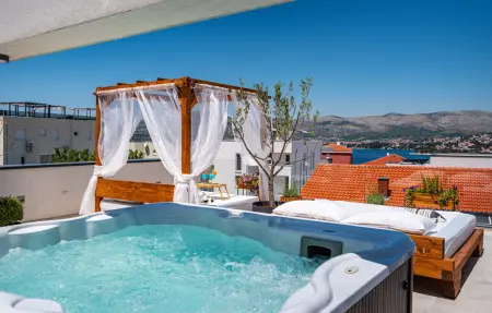 Villa Rooftop Spa, Maison 10 personnes à Trogir - Photo 2