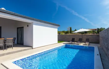 Villa Elena Pula, Maison 8 personnes à Pula - Photo 2