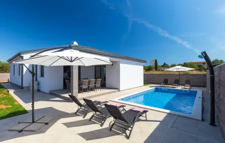 Villa Elena Pula, Maison 8 personnes à Pula - Photo 7