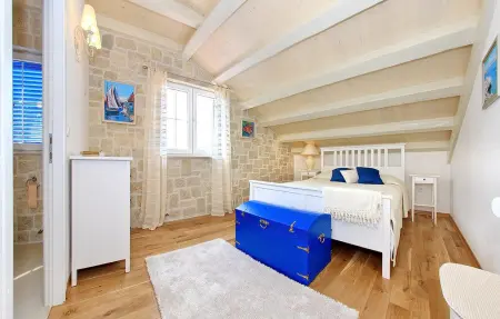 Villa Antisin, Maison 6 personnes à Sutomiscica - Photo 4