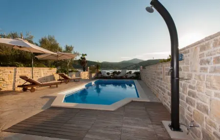 Villa Antisin, Maison 6 personnes à Sutomiscica - Photo 11