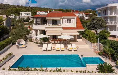 Villa Naranca, Maison 12 personnes à Rogoznica - Photo 11