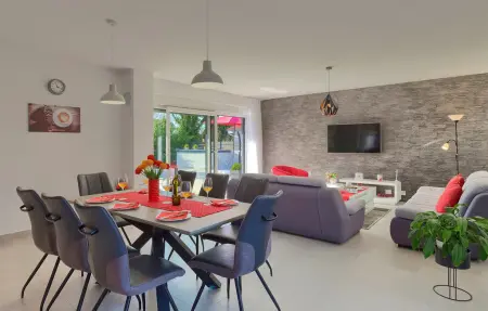 Villa Emica, Maison 8 personnes à Liznjan - Photo 1