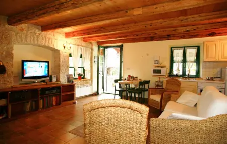 Villa Bassi, Maison 4 personnes à Tinjan - Photo 8