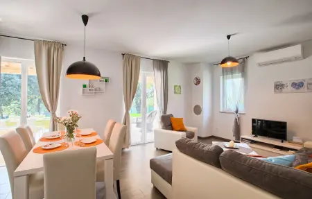 Villa Miana, Maison 6 personnes à Zminj - Photo 1