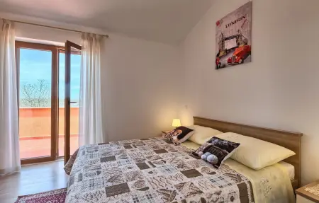 Villa Montreo, Maison 8 personnes à Tinjan - Photo 32