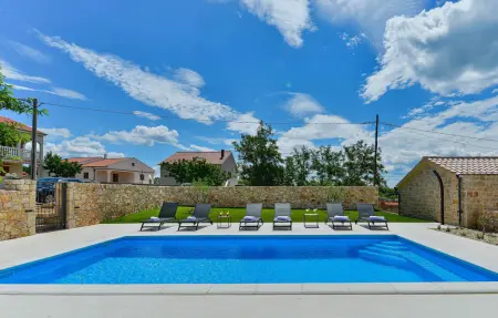 Villa Banovi, Maison 8 personnes à Zadar - Photo 1