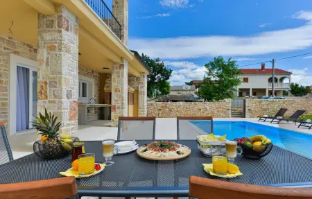 Villa Banovi, Maison 8 personnes à Zadar - Photo 3