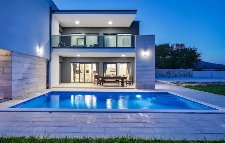 Villa FA Exclusive, Maison 10 personnes à Sveti Filip i Jakov - Photo 12