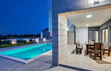 Villa FA Exclusive, Maison 10 personnes à Sveti Filip i Jakov - Photo 13