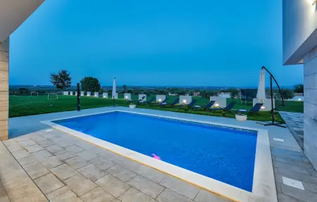 Villa FA Exclusive, Maison 10 personnes à Sveti Filip i Jakov - Photo 18