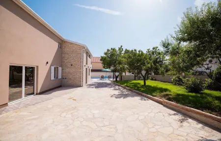 Villa One Oak, Maison 10 personnes à Vir - Photo 10
