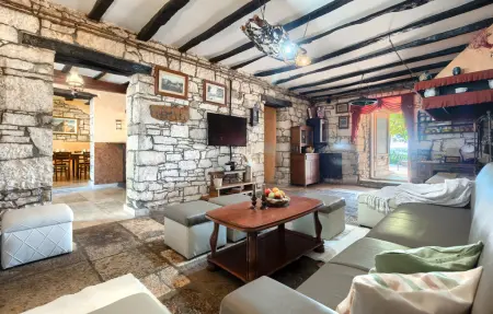 Villa Gigi, Maison 19 personnes à Tinjan - Photo 4