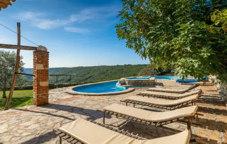 Villa Gigi, Maison 19 personnes à Tinjan - Photo 8