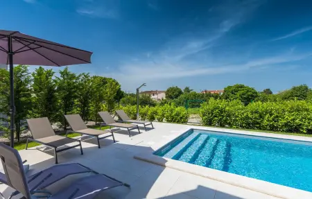 Villa Calma, Maison 8 personnes à Zminj - Photo 11