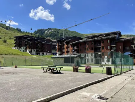 Appartement cosy 2P, skis aux pieds, balcon spacieux, proche ESF et commerces, hameau Mottet - Photo 9