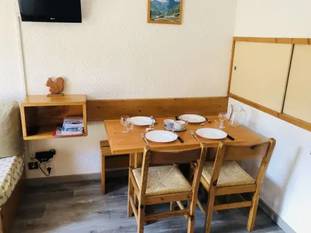 Studio 4 pers aux pistes, sud, kitchenette, balcon, TV, lave-vaisselle - Crève-Cœur, Valmorel - Photo 2