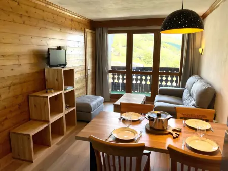 Charmant 3P rénové, 3 étoiles, proche pistes, commerces et ESF, pour 4 pers., cuisine équipée, balcon - Photo 6