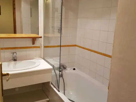 Appartement cosy avec mezzanine, proche pistes et commerces, classé 3 étoiles, pour 4 personnes - Photo 16