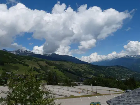 Superbe 2 pièces au pied des pistes, hameau Crève-Coeur, balcon, proche commerces et ESF - Photo 7