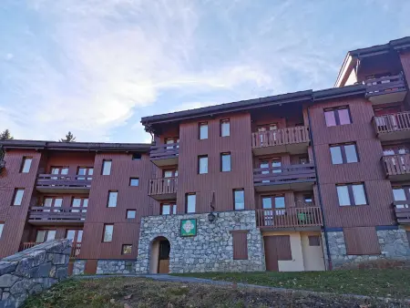 Douillet studio 2 étoiles, proche pistes, balcon et cuisine équipée - Photo 6