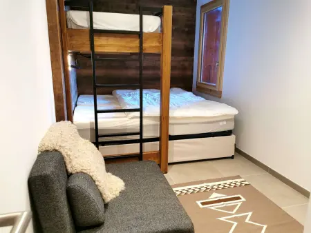 Appartement rénové, 3 pièces, skis aux pieds, proche centre, 7 pers., terrasse pistes - Photo 2