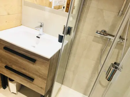 Studio pour 4 avec canapé convertible, cuisine équipée, proche commerces et pistes - Photo 11