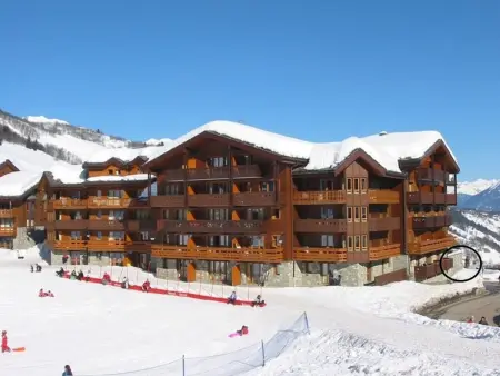Charmant 2 pièces avec grand balcon d'angle - Proche pistes et commerces - Photo 1