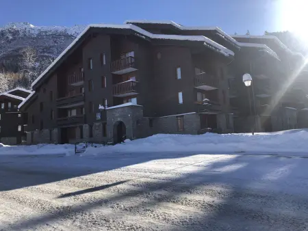 Studio divisible rénové, 2 étoiles, proche pistes et commerces, balcon, animaux admis - Photo 11