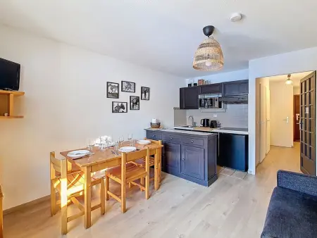 Appartement lumineux proche des pistes avec balcon, 4 personnes - Photo 1