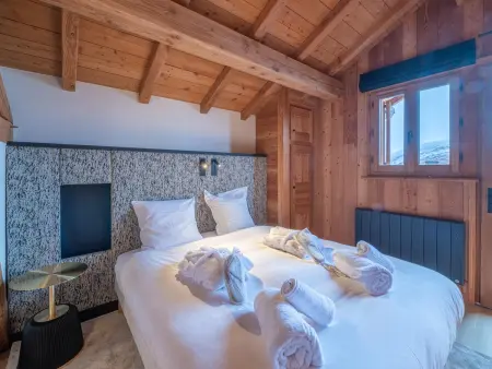 Chalet de luxe Alpe d'Huez avec spa et ski aux pieds - Photo 9