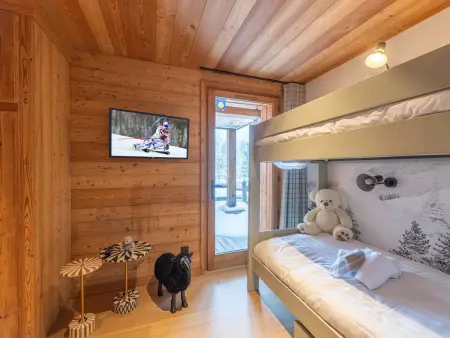 Chalet de luxe Alpe d'Huez avec spa et ski aux pieds - Photo 13