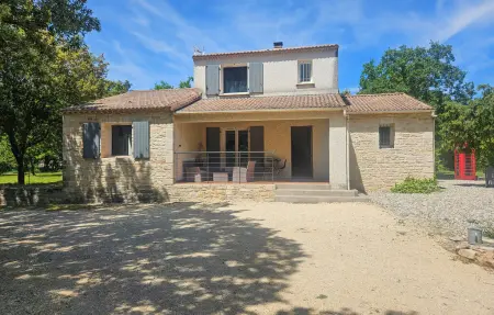 Maison 5 personnes à Barjac - Photo 1