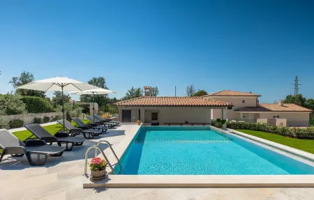 Villa La Fierra, Maison 14 personnes à Svetvincenat - Photo 1