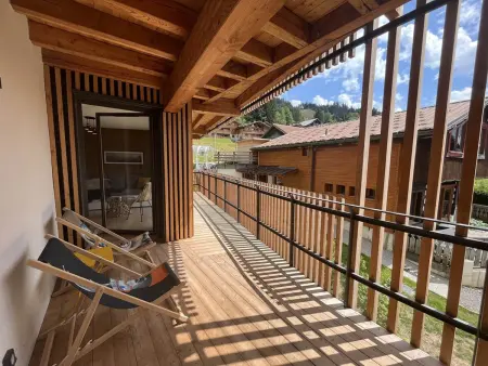 Superbe appart 3P au pied des pistes, parking couvert, terrasse, WiFi - Les Carroz - Photo 12