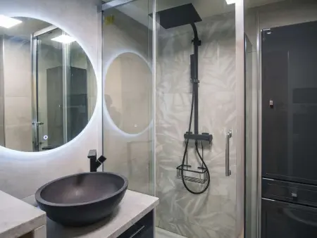 Appartement rénové pour 2 avec WiFi au centre de Val Thorens, proche pistes et commerces - Photo 6