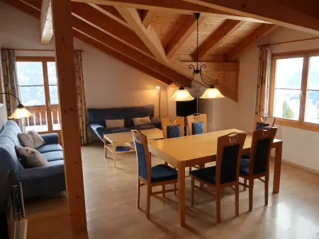 Tga Stgirat Dachgeschoss, Appartement 6 personnes à Savognin - Photo 1